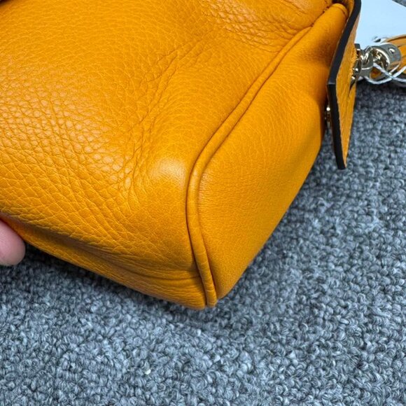 Gucci Leather Pouch Bag 250-071125 - Picture 10 of 13